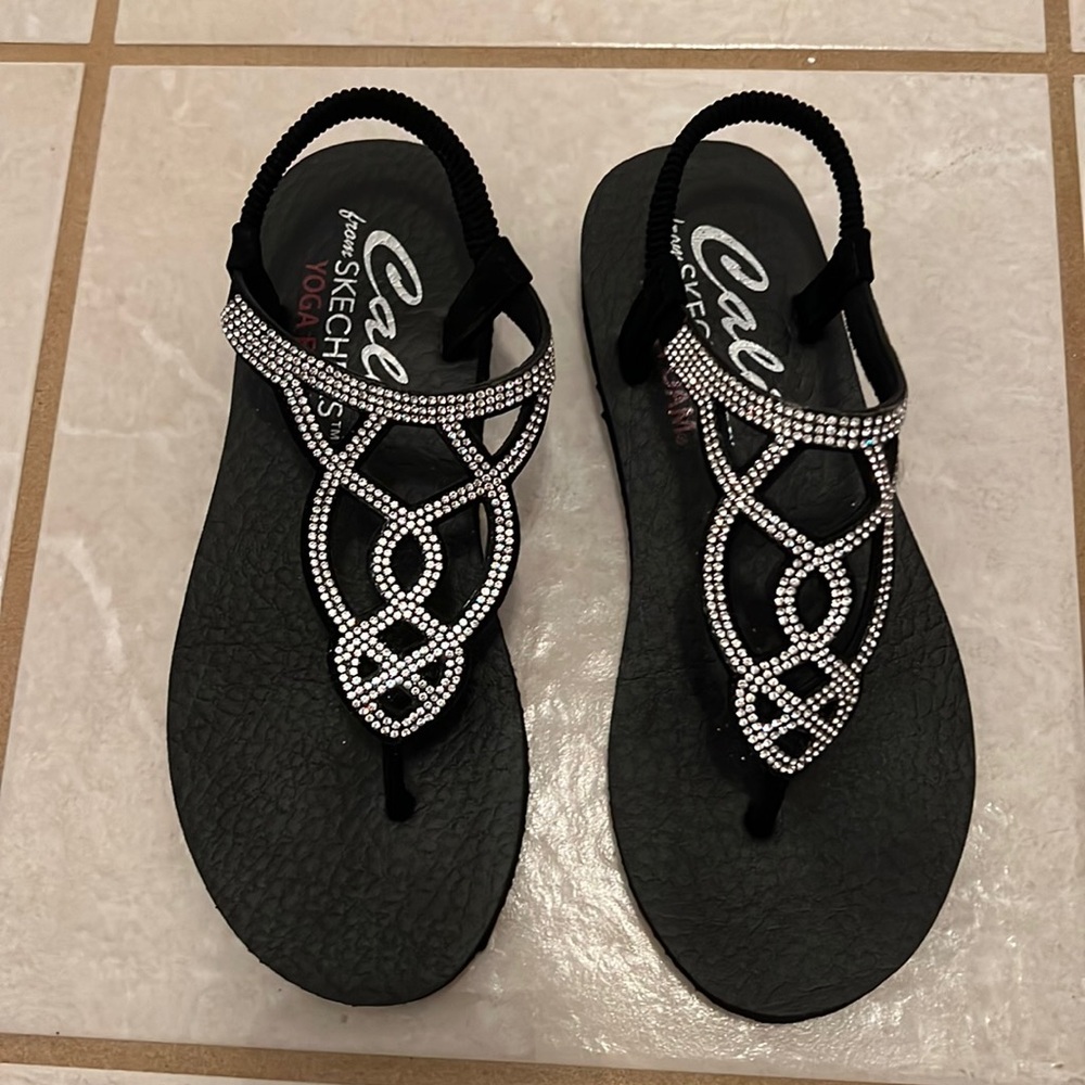 Sketchers sandals